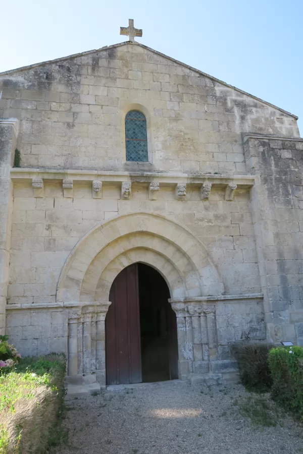 Eglise St Romans lès Melle