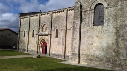 Triade melloise- Eglise St Pierre